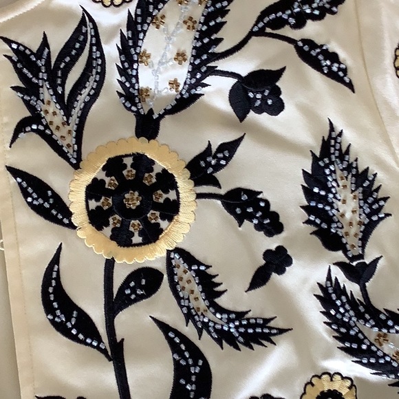 Amazing Oscar De La Renta NWOT Silk Jacket 🖤🖤🖤🖤 - Picture 3 of 9